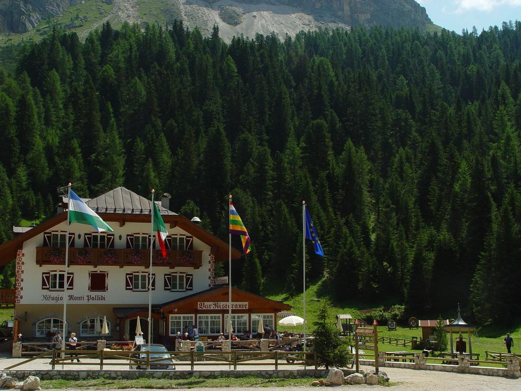 Rifugio Monti Pallidi Canazei Extérieur photo